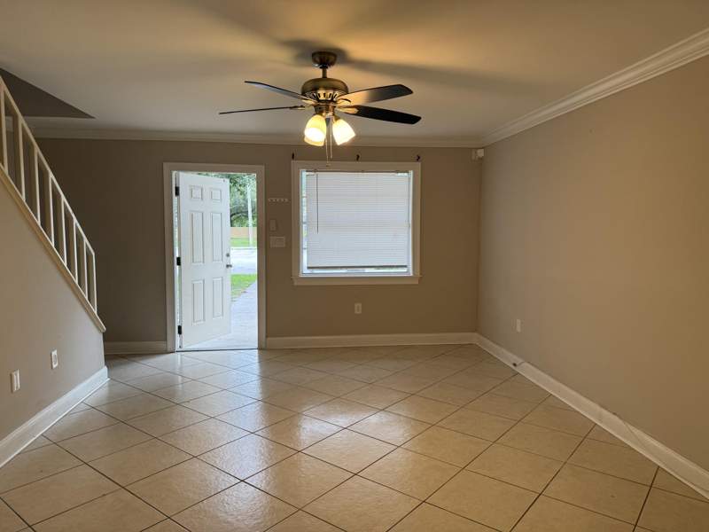 2 bedroom Townhouse at 2018 S 10th Street, Southern Courtyard Town Homes, Fort Pierce — photo 2