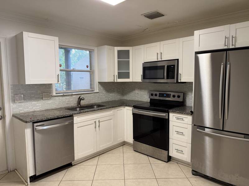 2 bedroom Townhouse at 2018 S 10th Street, Southern Courtyard Town Homes, Fort Pierce — photo 5