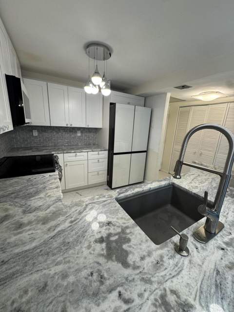 437 Golden Isles Drive #14 j, Hallandale Beach FL - photo 17 of 26
