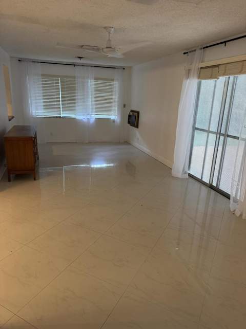 5501 Monroe Street, Hollywood FL - photo 13 of 24