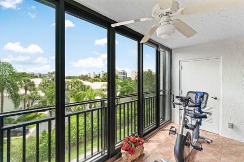 7202 Promenade Drive #401, Boca Raton FL - photo 23 of 28