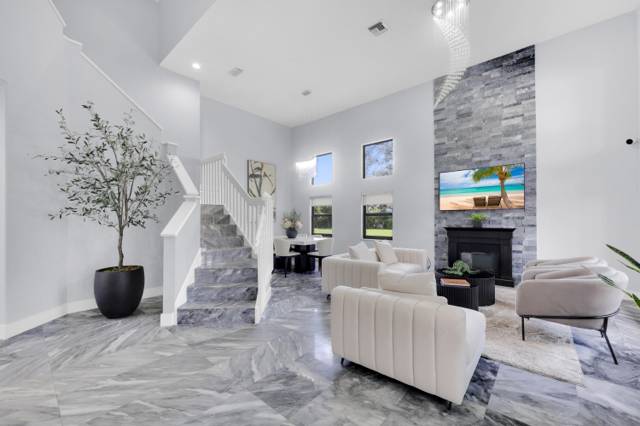 3541 Carlton Lane