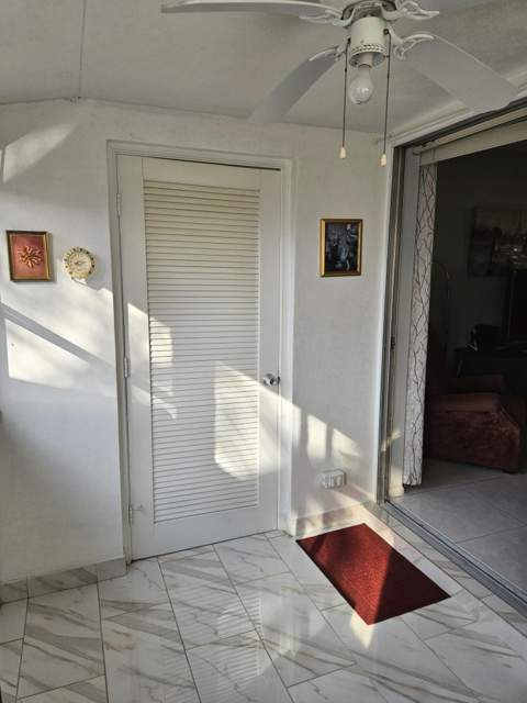 2920 Crosley Drive #B, West Palm Beach FL - photo 18 of 25