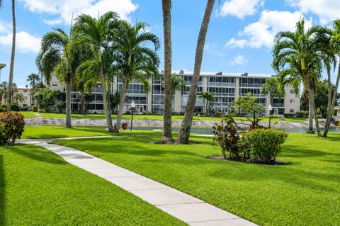 2616 Garden Drive #111, Lake Worth FL - photo 6 of 6