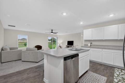 2386 SE Manor Avenue, Port St. Lucie FL - photo 13 of 26