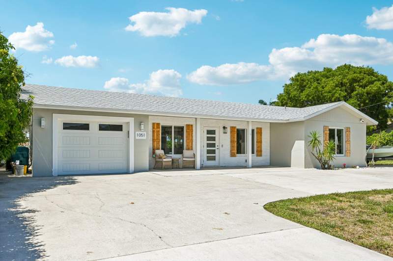 3 bedroom Single Family Residence at 1051 SW 25th Avenue, Golfview Harbour 1st Sec, Boynton Beach — photo 5