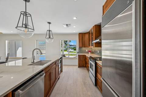 1051 SW 25th Avenue, Boynton Beach FL - photo 17 of 51