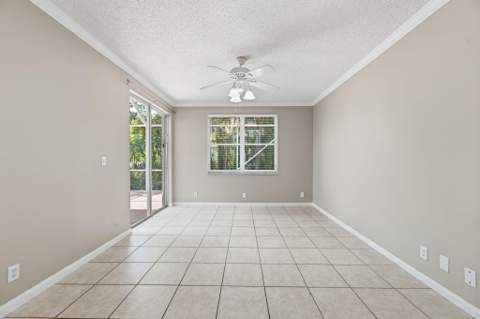 4745 NW 114th Drive, Coral Springs FL - photo 10 of 33