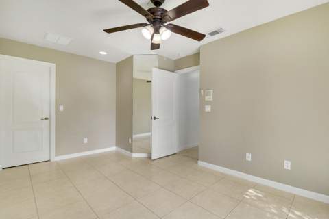 1114 SW Kalevala Drive, Port St. Lucie FL - photo 15 of 41
