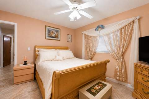 1229 SW Cynthia Street, Port St. Lucie FL - photo 15 of 26