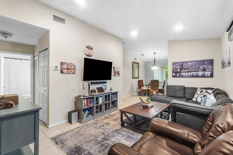 3 bedroom Condominium at 3504 Briar Bay Boulevard #206, Cove At Briar Bay Condo, West Palm Beach — photo 5