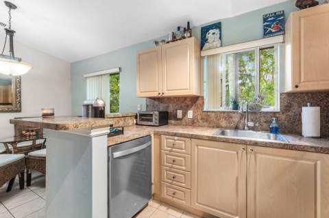 3504 Briar Bay Boulevard #206, West Palm Beach FL - photo 10 of 23