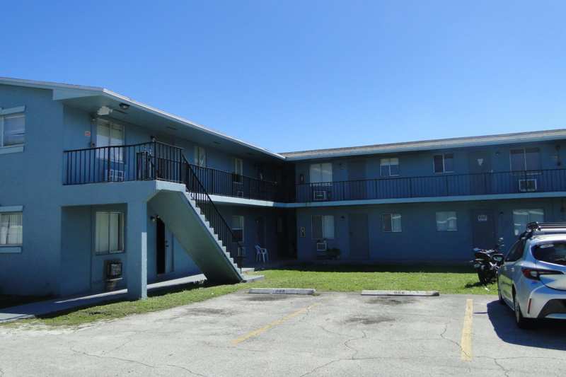1 bedroom Condominium at 1829 N A Street #14, Enclave At Crown Park Condo, Lake Worth Beach — photo 1