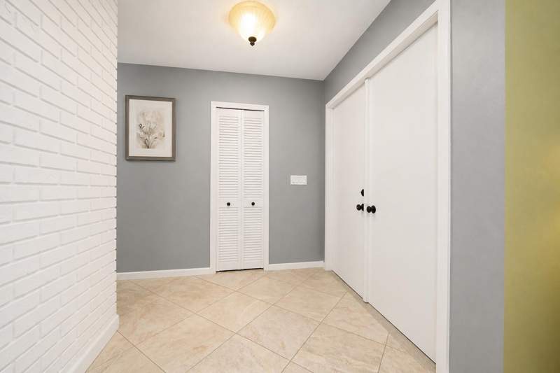 3 bedroom Single Family Residence at 1229 SW Cynthia Street, Port St Lucie Section 4, Port St. Lucie — photo 3
