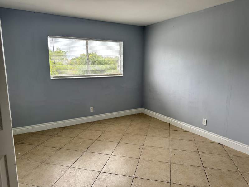 1 bedroom Condominium at 1829 N A Street #14, Enclave At Crown Park Condo, Lake Worth Beach — photo 4