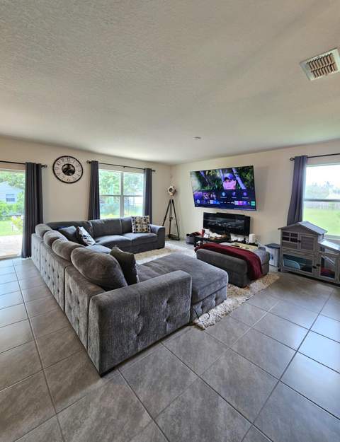 1017 SW Longfellow Road, Port St. Lucie FL - photo 9 of 23