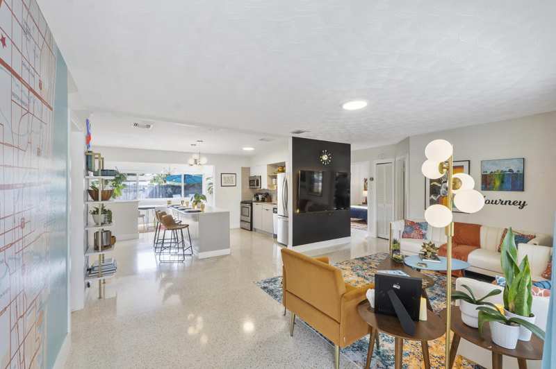 3 bedroom Single Family Residence at 3557 Lloyd Drive, Lloyd Estates Add Corr Plat, Oakland Park — photo 1