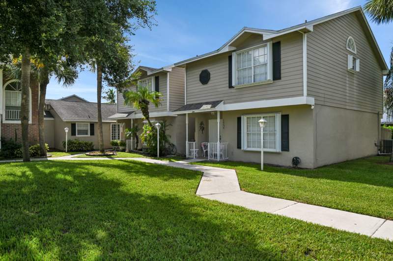 3 bedroom Townhouse at 12152 NW 36th Place, Twin Fountains Replat, Sunrise — photo 5