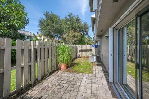 12152 NW 36th Place, Sunrise FL - photo 9 of 37