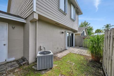12152 NW 36th Place, Sunrise FL - photo 11 of 37