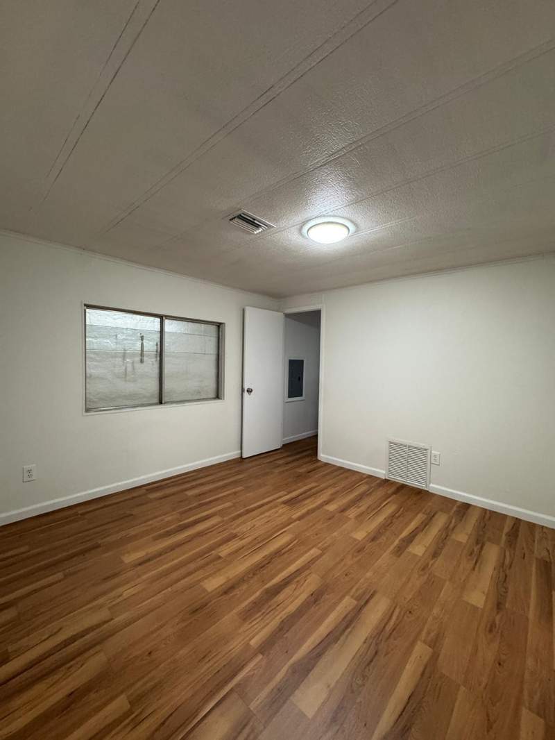4 bedroom Mobile Home at 1495 Michelle Drive #68, Palm Beach Colony, West Palm Beach — photo 5