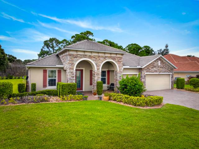 8067 KIAWAH Trace