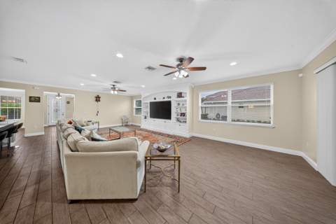 8067 Kiawah Trace, Port St. Lucie FL - photo 13 of 36