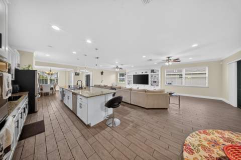 8067 Kiawah Trace, Port St. Lucie FL - photo 14 of 36