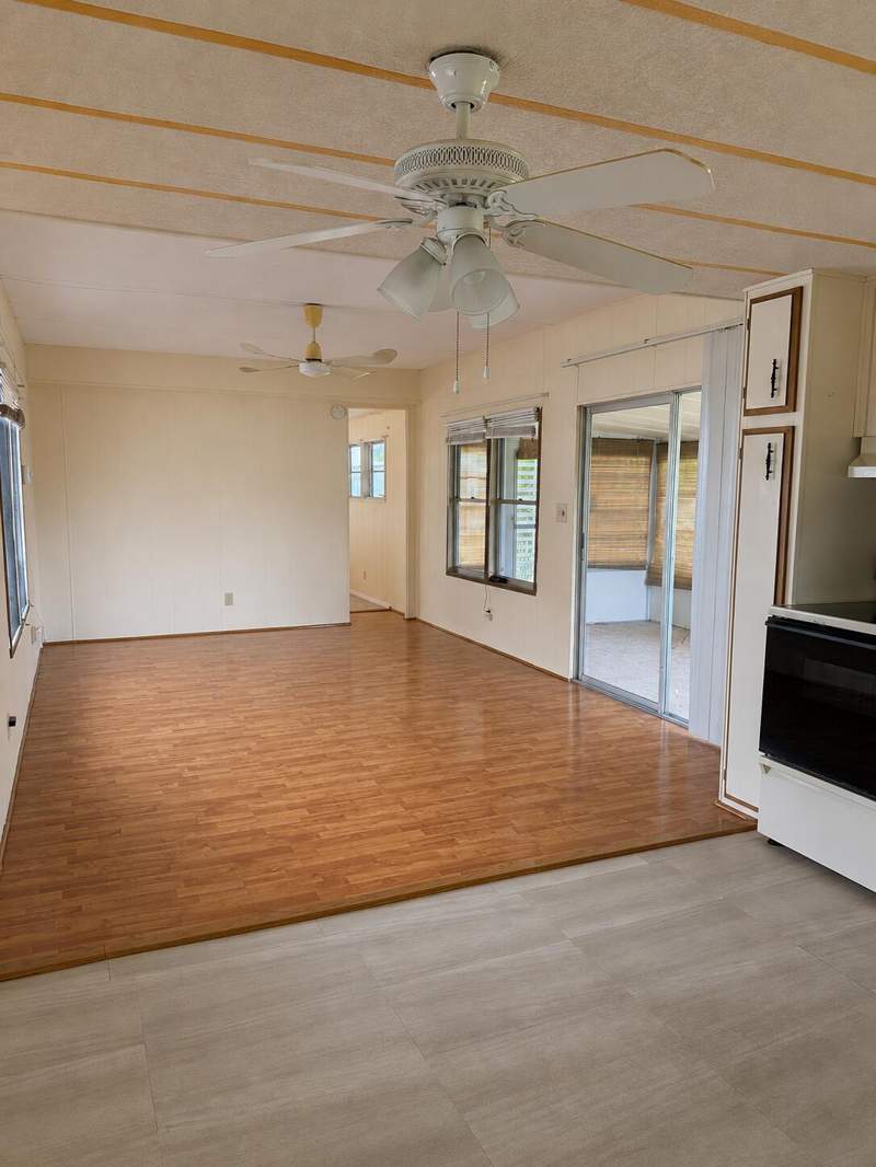 2 bedroom Stock Cooperative at 2629 SE Penny Lane, Leisure Village Mobile Hm Pk Unrec Co-Op, Stuart — photo 2