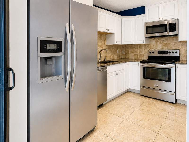 2 bedroom Townhouse at 1535 Masters Circle #148, Lakeside, Delray Beach — photo 4