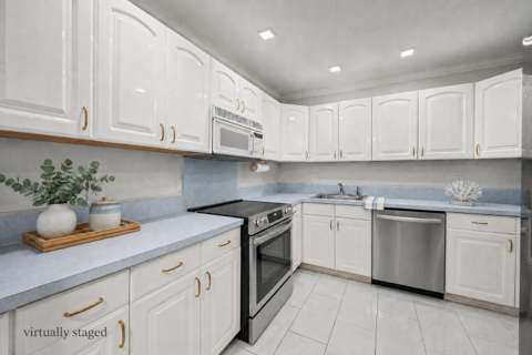 22615 SW 66Th Avenue #208, home for sale on SW 66Th Avenue