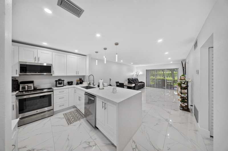 2 bedroom Villa at 265 Cape Cod Circle, Covered Bridge Condo, Lake Worth — photo 1