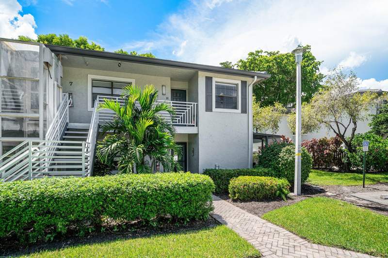 2 bedroom Condominium at 7 Southport Lane #H, Southport At Hunters Run Condo, Boynton Beach — photo 2