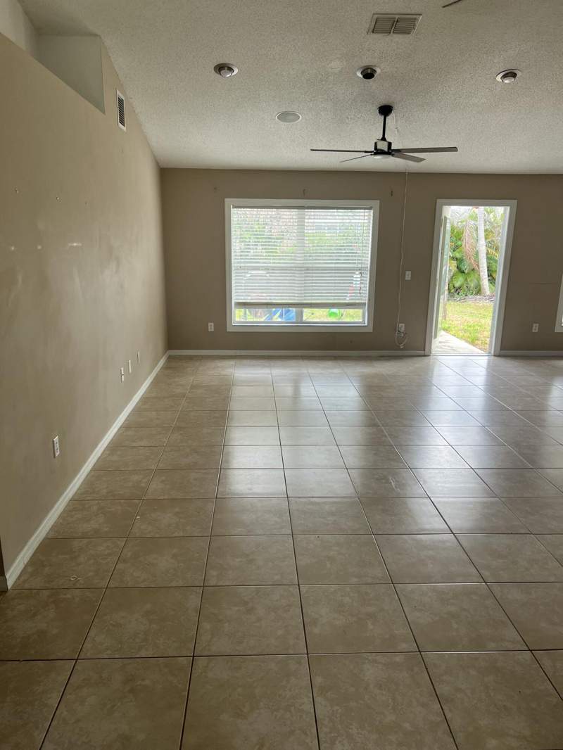4 bedroom Single Family Residence at 782 SW Crean Terrace, Port St Lucie Section 9, Port St. Lucie — photo 3