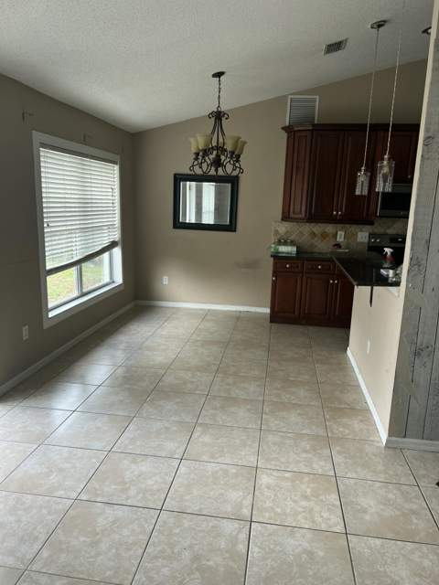 782 SW Crean Terrace, Port St. Lucie FL - photo 6 of 16