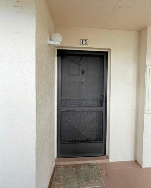 3186 Via Poinciana #115, Lake Worth FL - photo 15 of 69