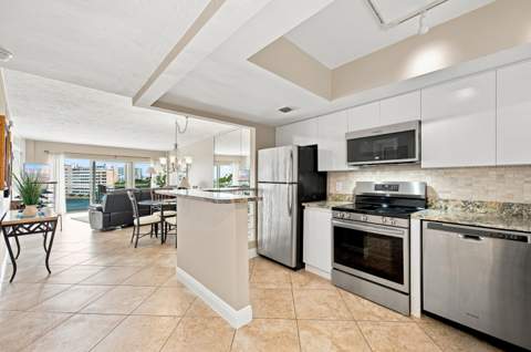140 NE 28th Avenue #602, Pompano Beach FL - photo 15 of 36
