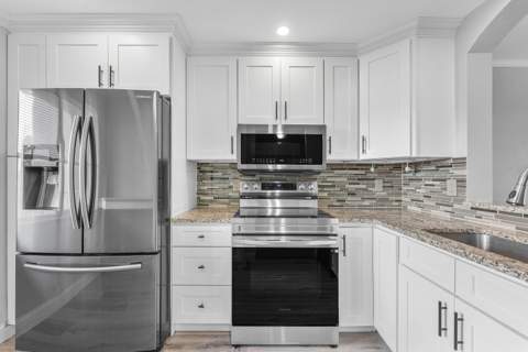 14307 Bedford Drive #204, Delray Beach FL - photo 9 of 60