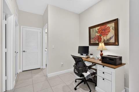 2048 SE Crosswood Way, Port St. Lucie FL - photo 18 of 28