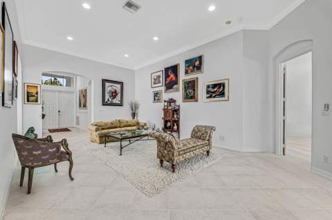 9152 Bay Harbour Circle, West Palm Beach FL - photo 9 of 63