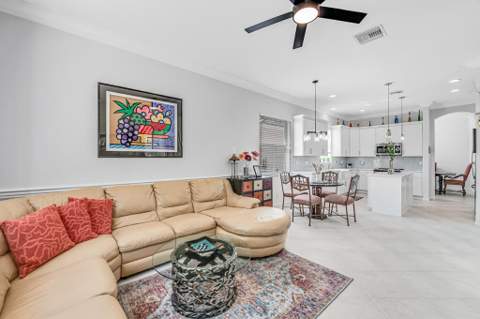 9152 Bay Harbour Circle, West Palm Beach FL - photo 16 of 63