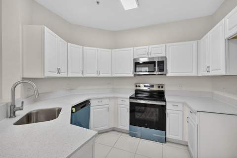 2103 Shoma Drive #122, Royal Palm Beach FL - photo 23 of 37
