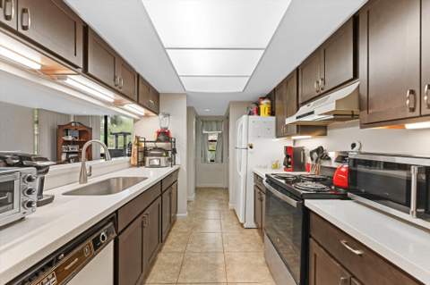 4251 Wood Ride #C, Boynton Beach FL - photo 7 of 26