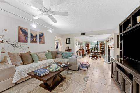4251 Wood Ride #C, Boynton Beach FL - photo 14 of 26