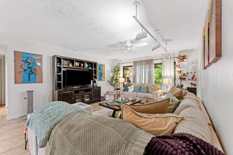 4251 Wood Ride #C, Boynton Beach FL - photo 15 of 26