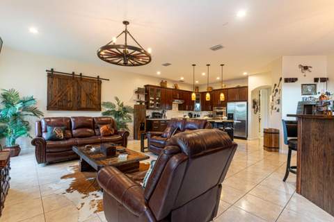 1811 Waldorf Drive, Royal Palm Beach FL - photo 18 of 54