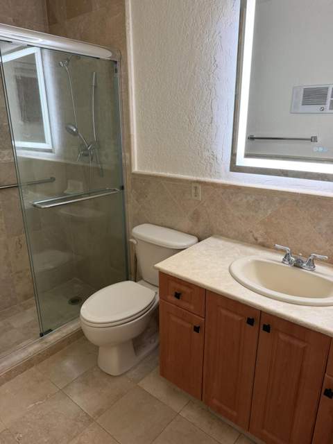 5501 Monroe Street, Hollywood FL - photo 15 of 24