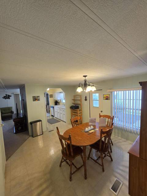 164 Camino Del Rio, Port St. Lucie FL - photo 15 of 24