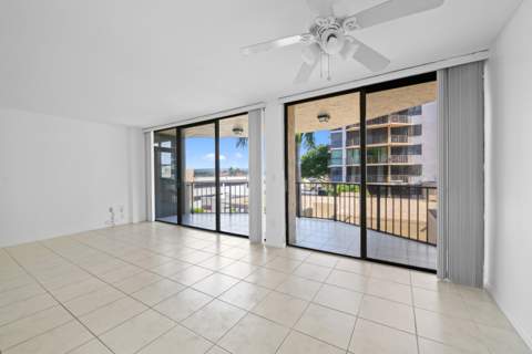 859 Jeffery Street #312, Boca Raton FL - photo 9 of 51