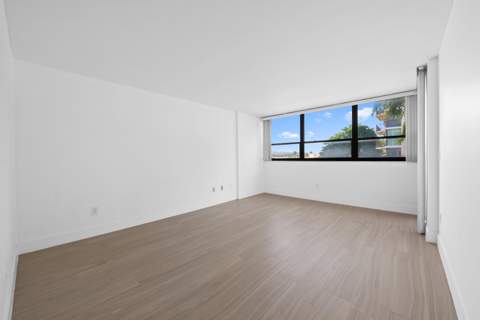 859 Jeffery Street #312, Boca Raton FL - photo 15 of 51